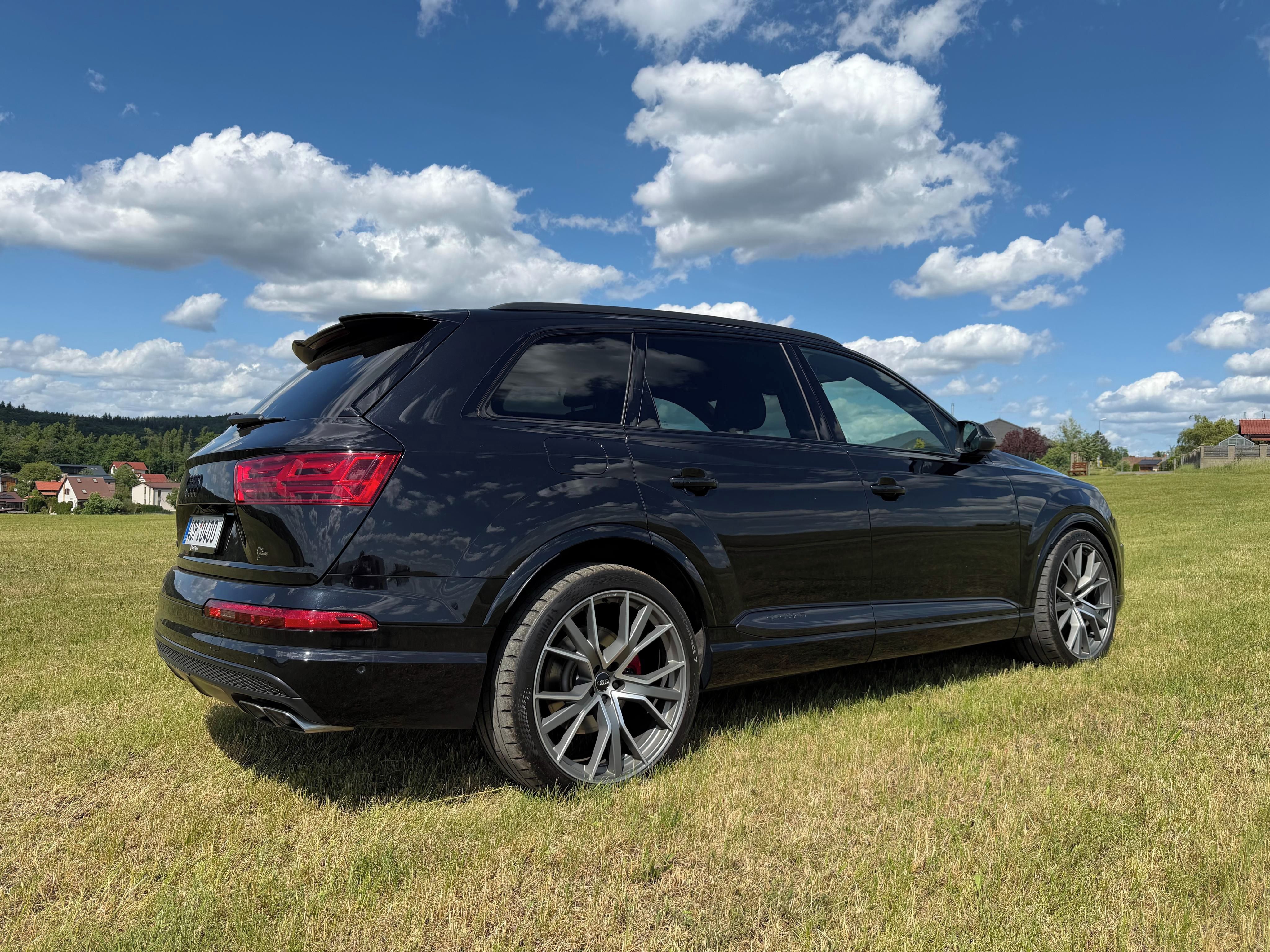 Audi SQ7, Koupeno v ČR 1.majitel - fotka 2