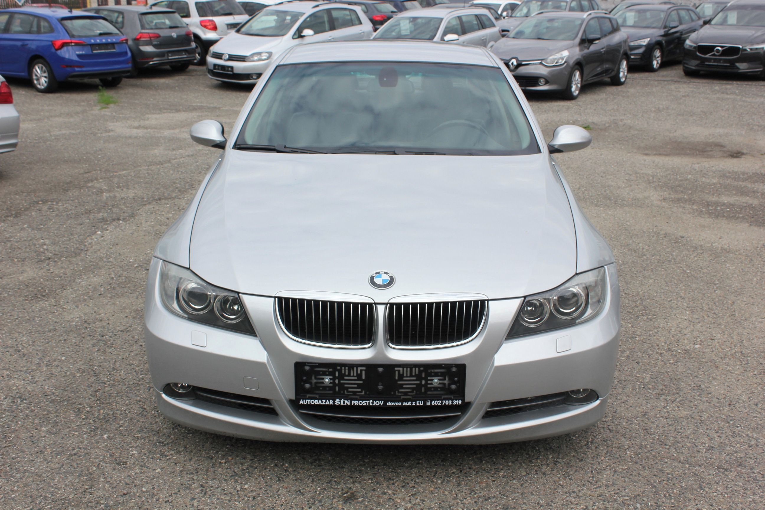 BMW Řada 3, 330i, servis BMW, bez koroze! - fotka 2