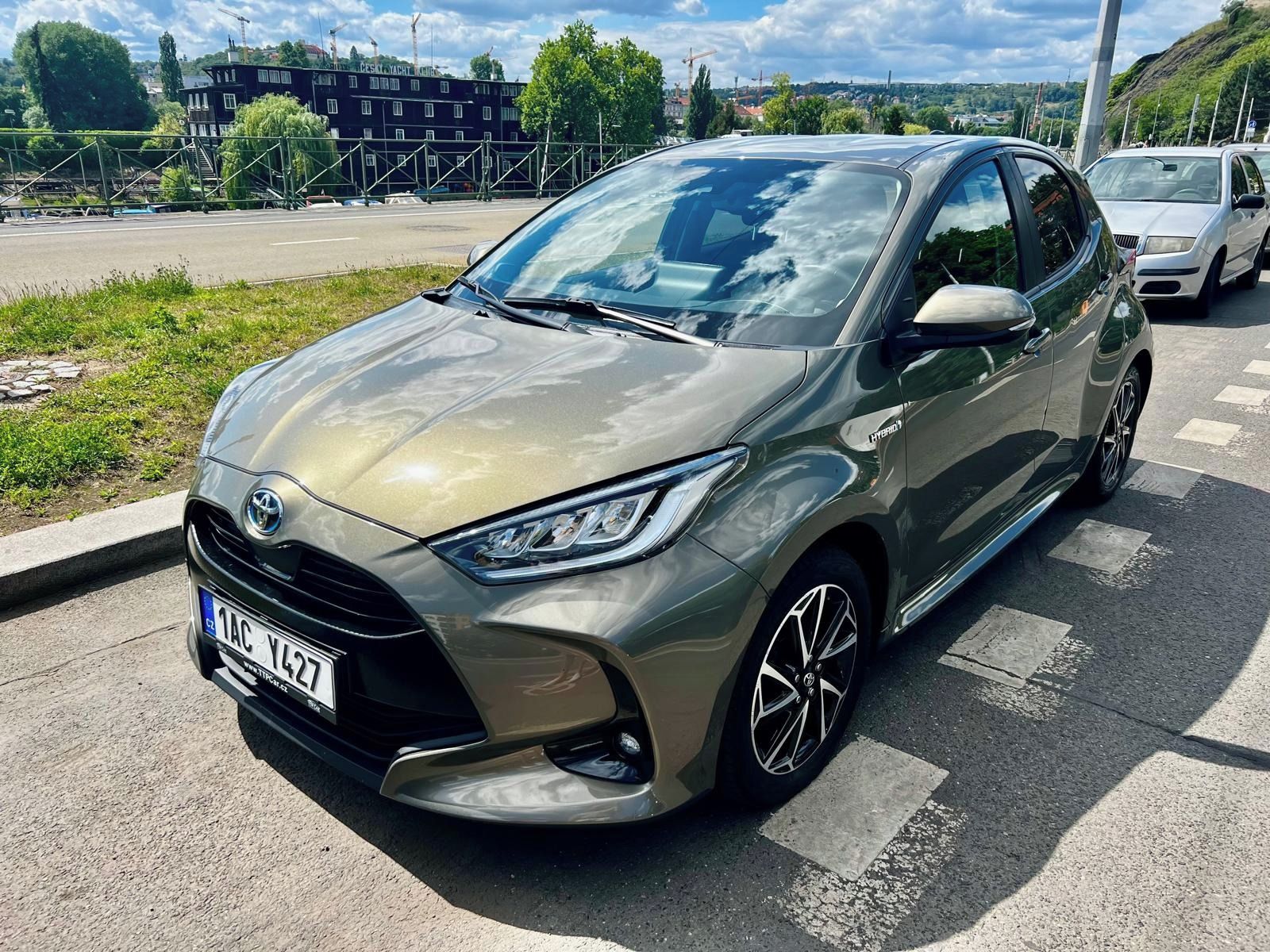 Toyota Yaris, Toyota Yaris Hybrid 1.5 e-CVT - fotka 2