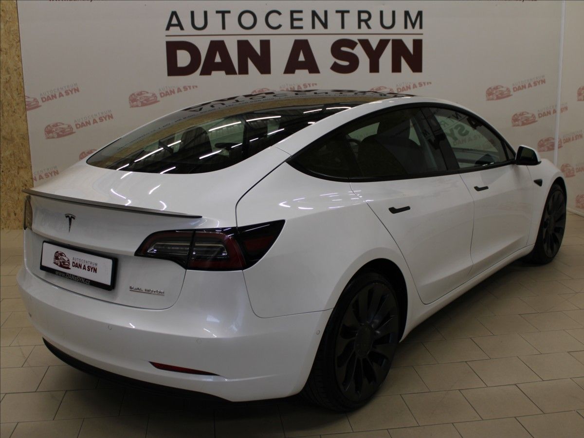 Tesla Model 3, LONG RANGE AWD - fotka 4
