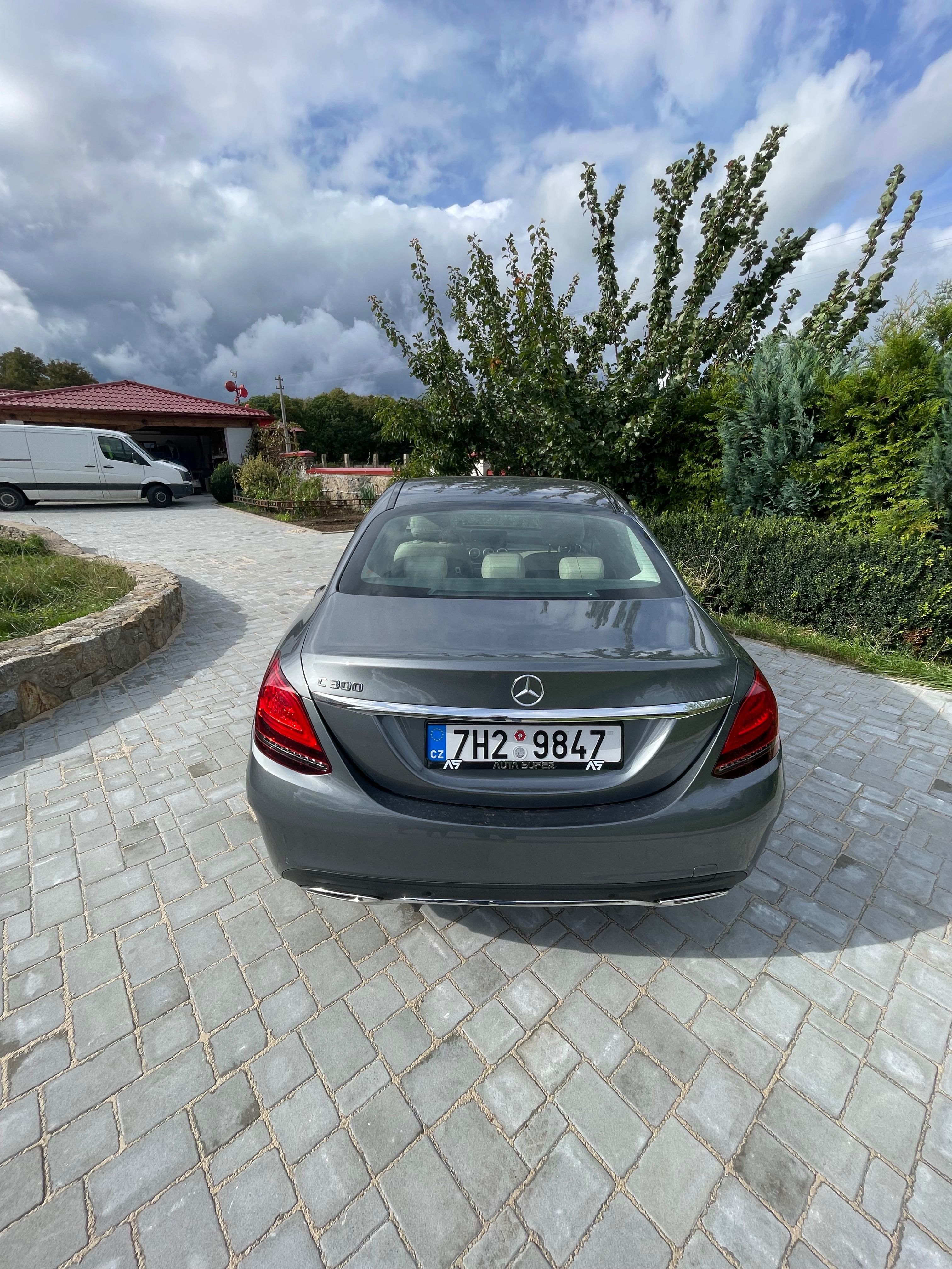 Mercedes-Benz Třídy C, Mercedes Benz C300 AMG - fotka 5