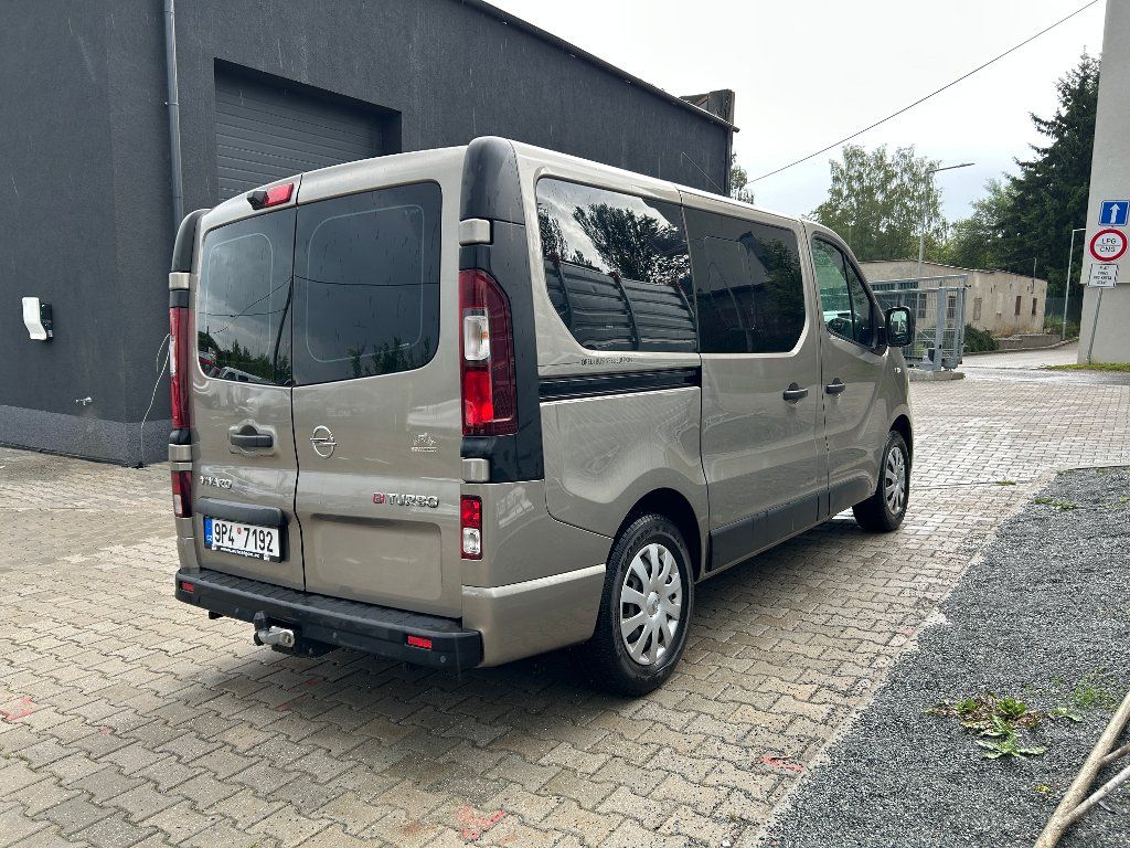 Opel Vivaro, L1 1,6 CDTI BiTurbo 107kW MT6 - fotka 4