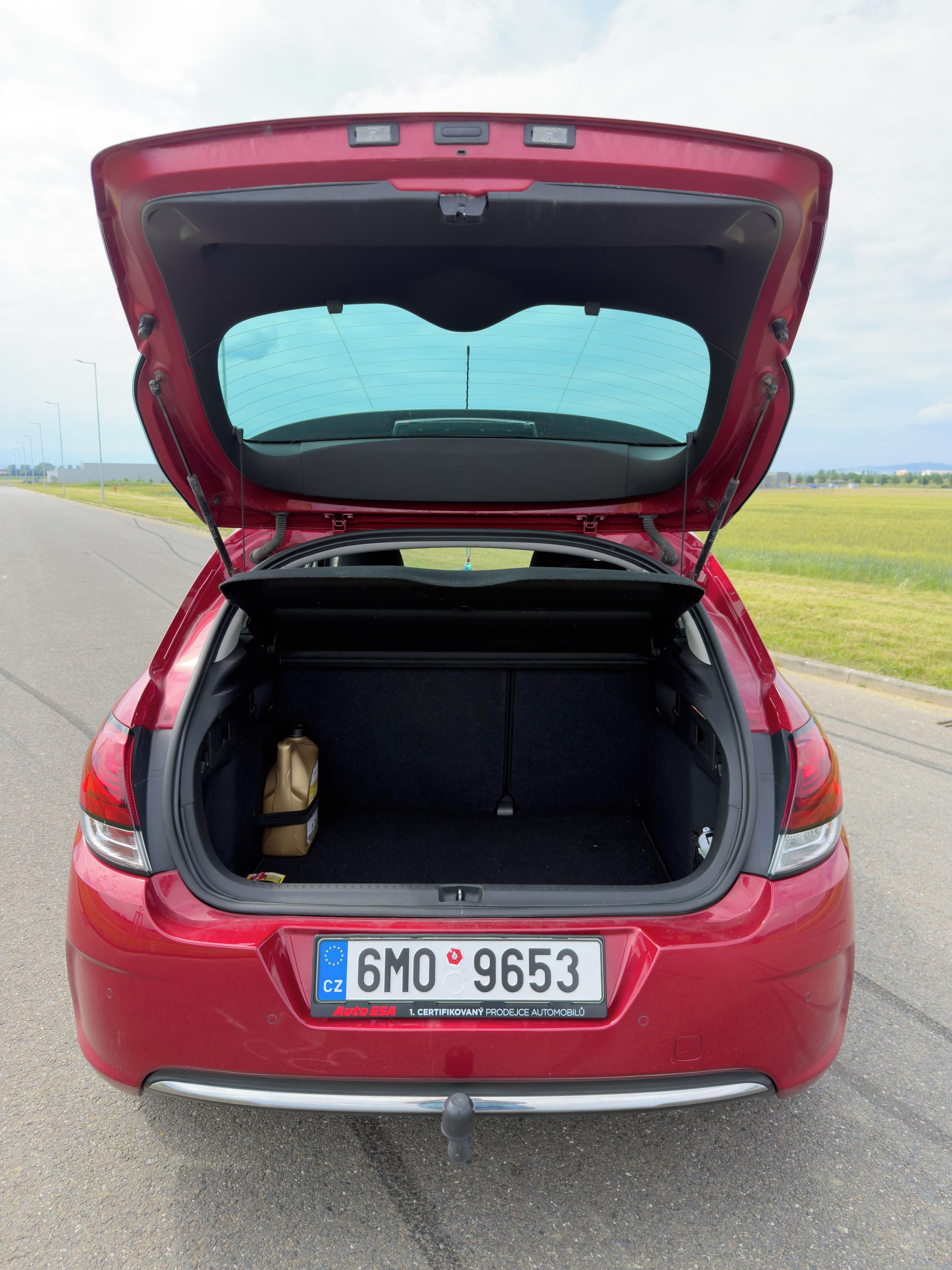 Citroën C4, Citroën C4 II 1.2PT 2016 - fotka 6