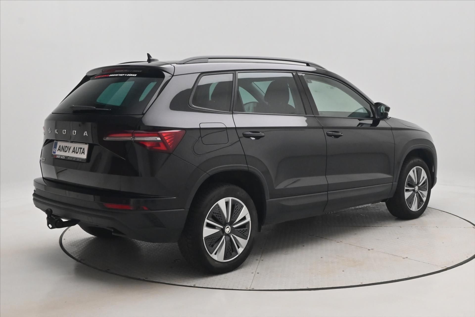 Škoda Karoq, 2,0 TDI 85kW DSG Ambition VŮZ - fotka 5