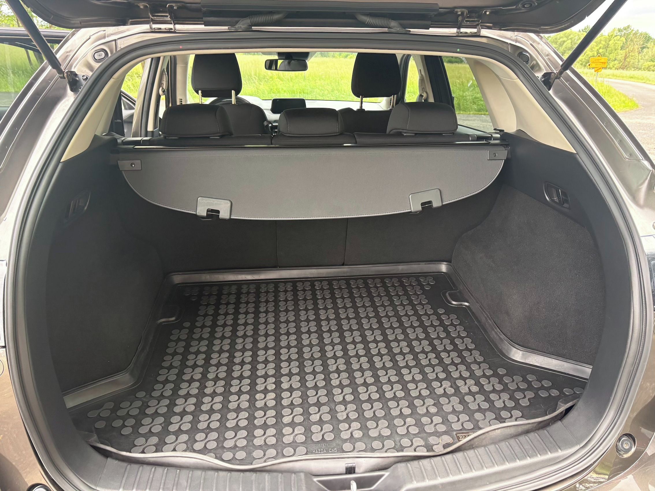 Mazda CX-5, 2.0 l Benzín/ 121 kW - fotka 6
