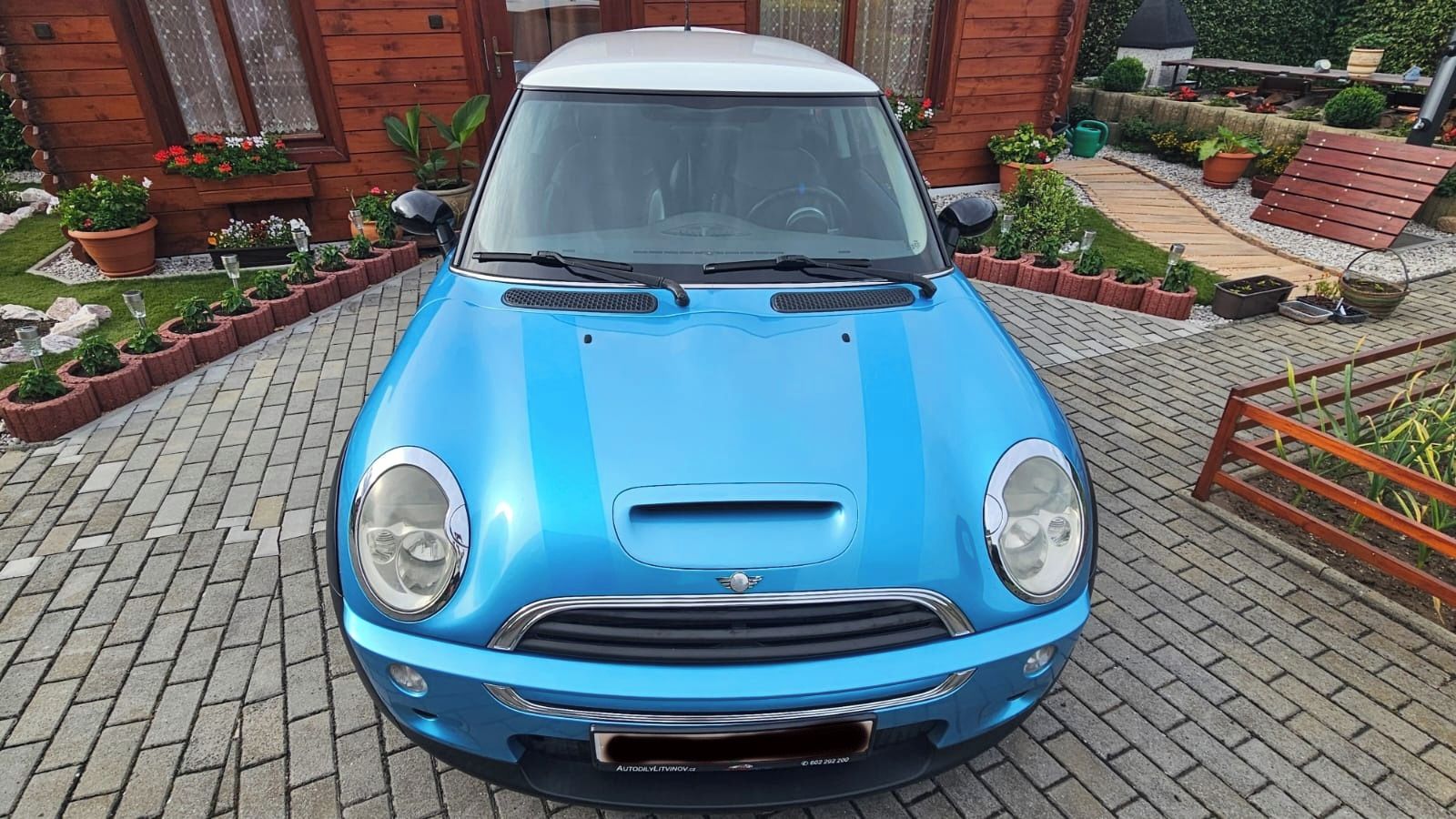 Mini Cooper S, 1,6i  120 kW - fotka 3