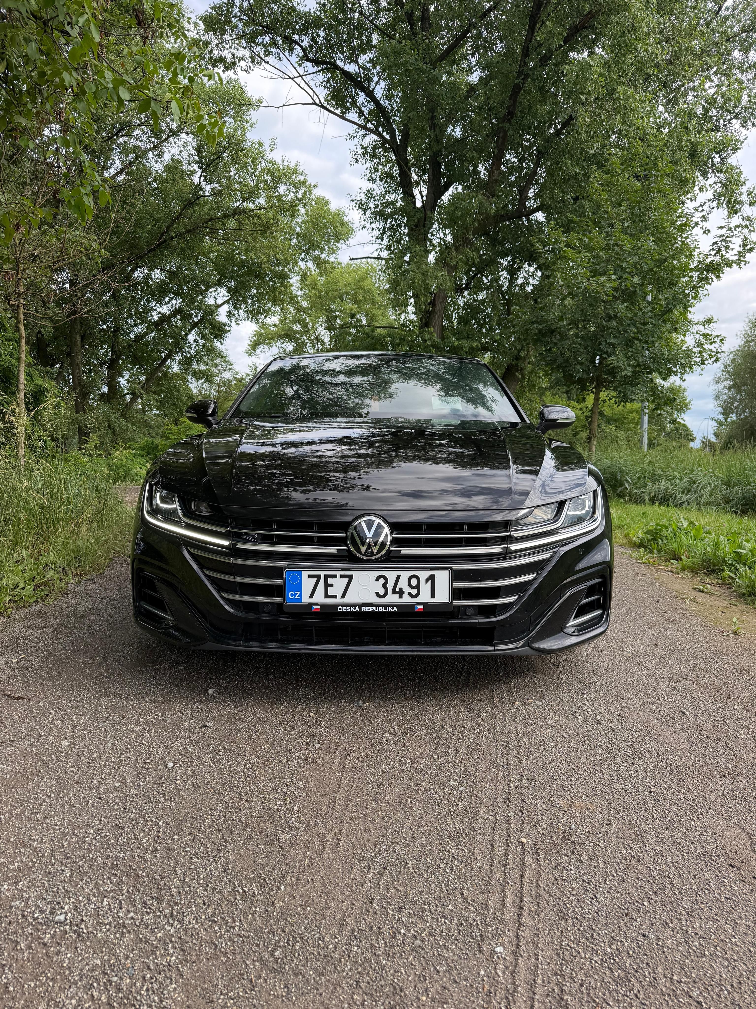 Volkswagen Arteon, Volkswagen Arteon 2.0 TSI R-Li