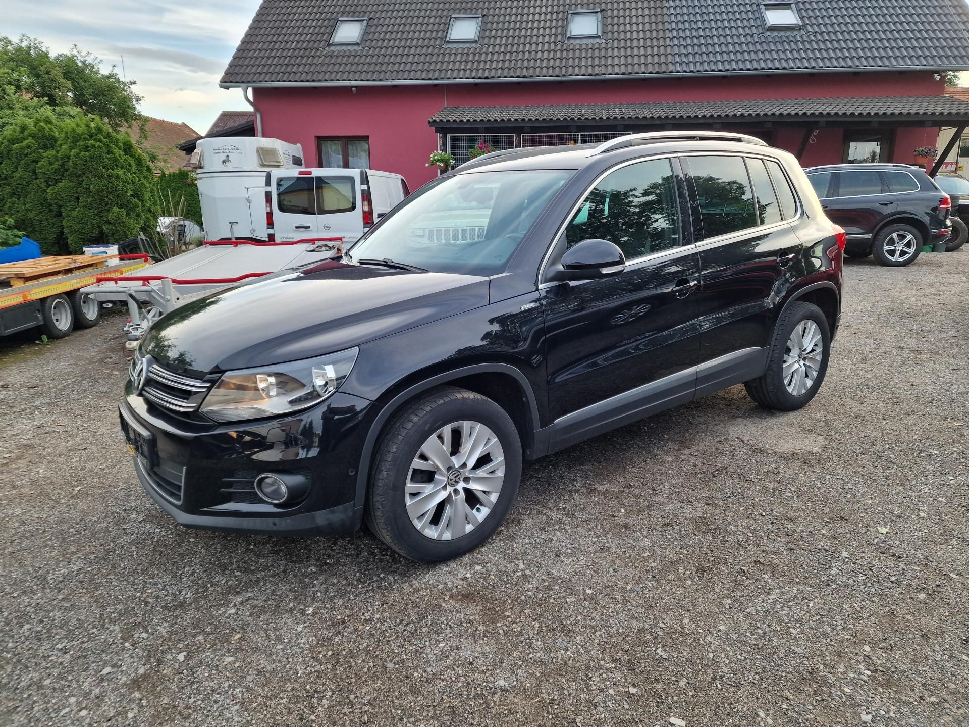 Volkswagen Tiguan, 2,0TDI 4x4 LIFE NAVI TZ