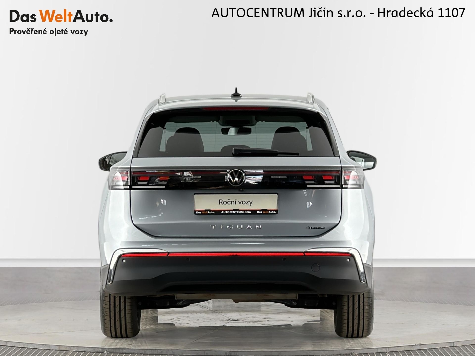 Volkswagen Tiguan, Elegance 2.0 TSI 150kW 4Motion - fotka 6