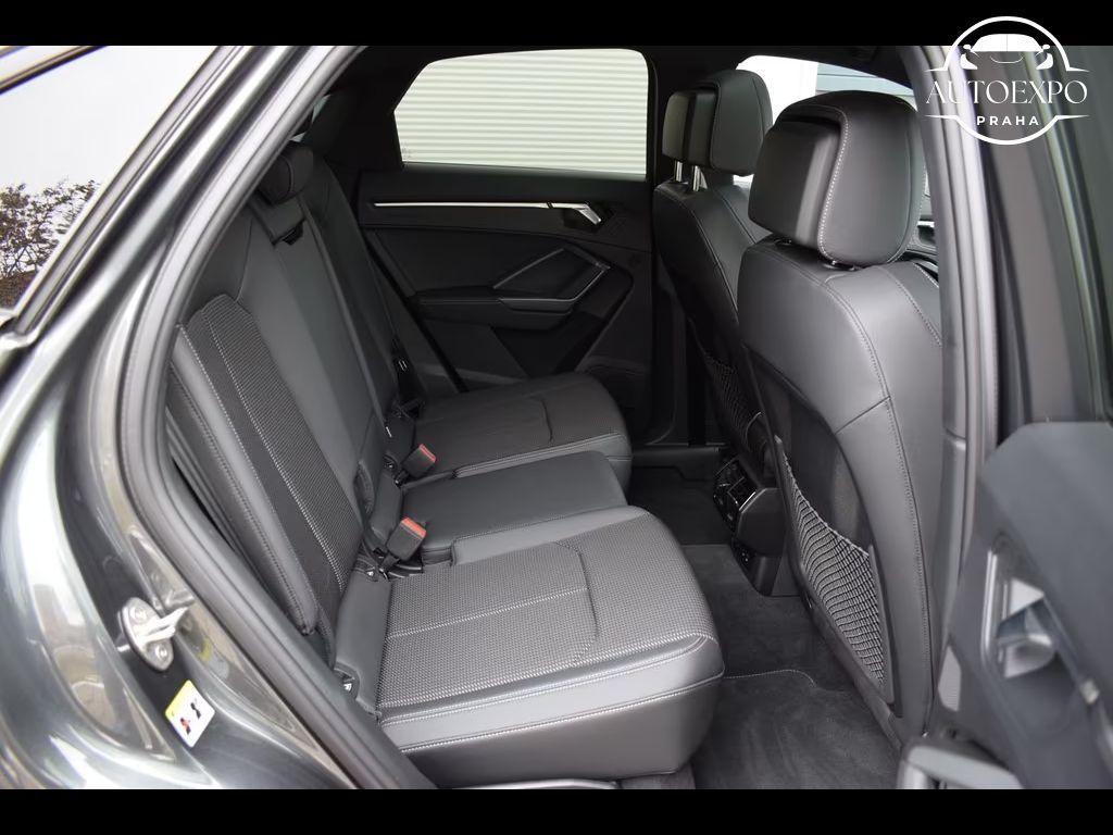 Audi Q3, Sportback 40 TDI - fotka 6