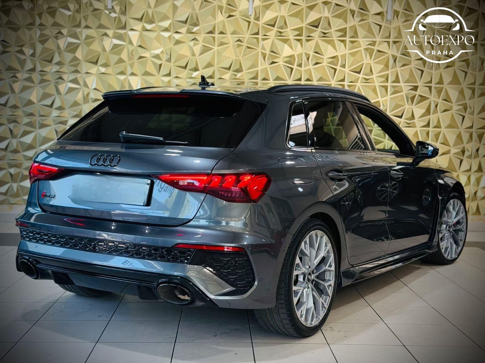 Audi RS3, Sportback 2.5 TFSI quattro| - fotka 3
