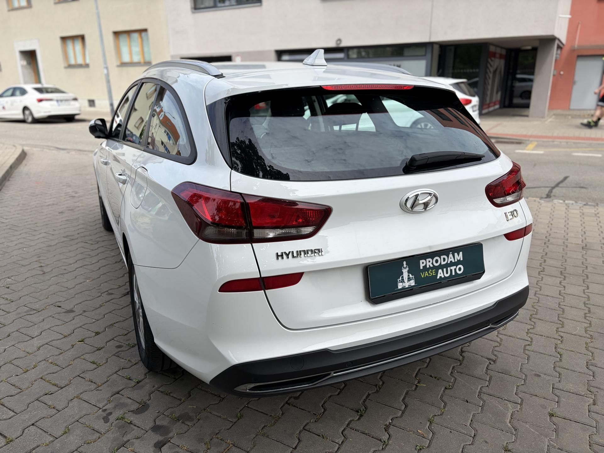 Hyundai i30, 1.6CRDi - fotka 6