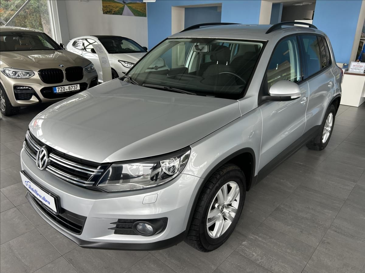Volkswagen Tiguan, 2,0   TDI,1.MAJ,SERVISKA,TAŽNÉ - fotka 3
