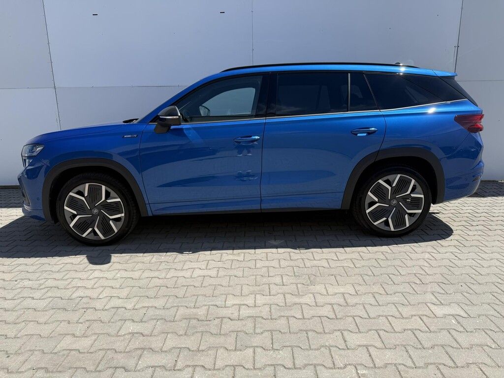 Škoda Kodiaq, DSG 4M 2,0TDi 142kW SportLine - fotka 3
