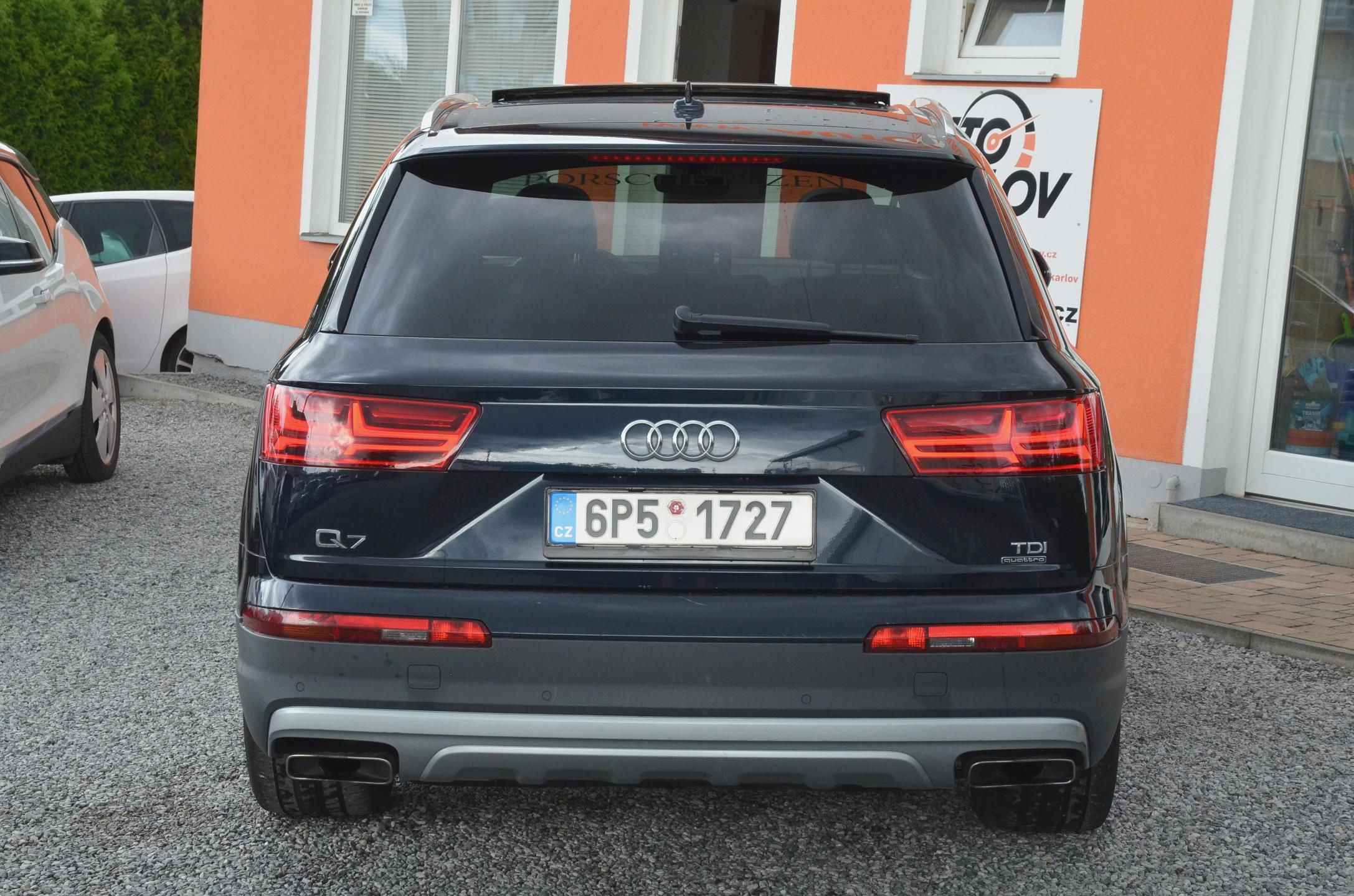Audi Q7, 3.0 TDi Quattro S-LINE / ČR - fotka 5