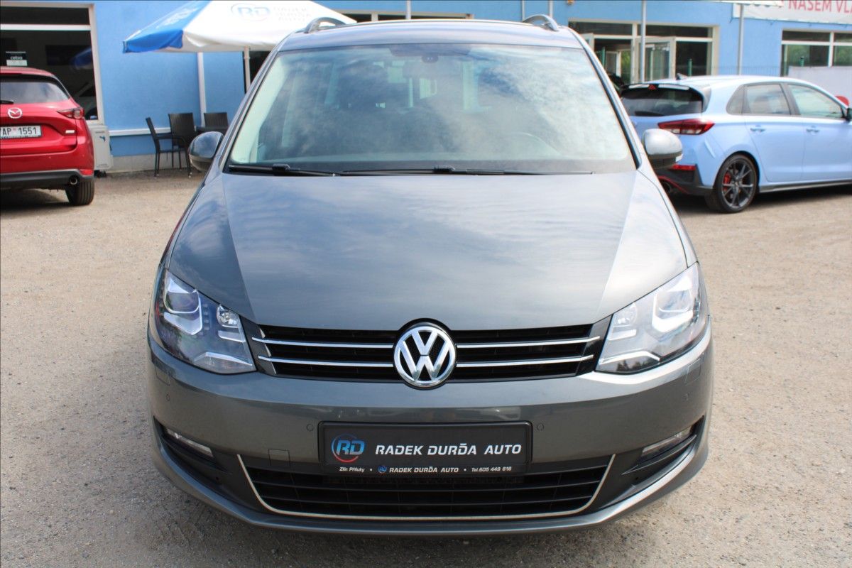 Volkswagen Sharan, 2,0 TDI  4x4,7MÍST,TAŽNÉ - fotka 2