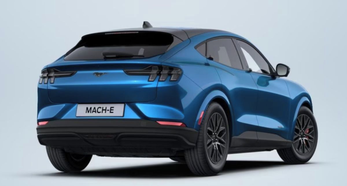 Ford Mustang Mach-E, 88kWh, Premium, PRODL. DOJEZD - fotka 3
