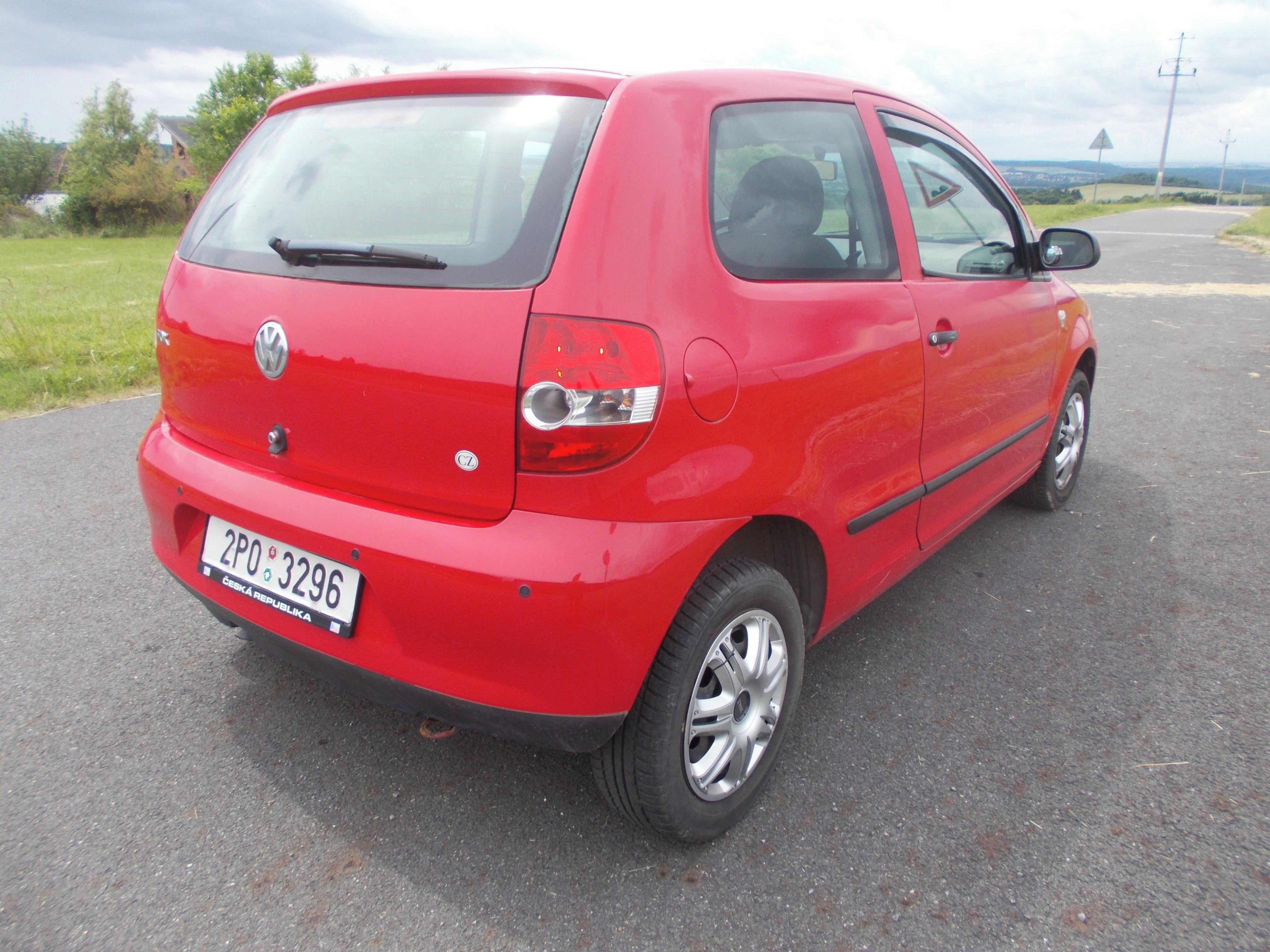 Volkswagen Fox, 1,2 nová STK - fotka 5