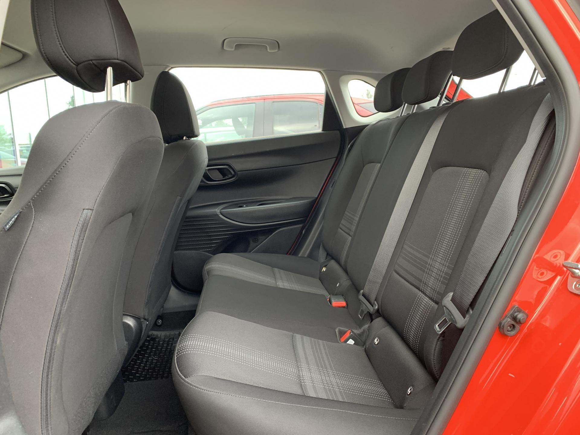 Hyundai i20, COMFORT CLUB 1.2i 62kW - fotka 6