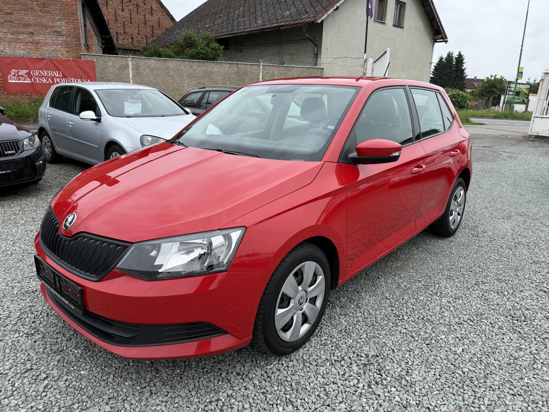 Škoda Fabia, 1.0 MPI Cool Plus - fotka 3