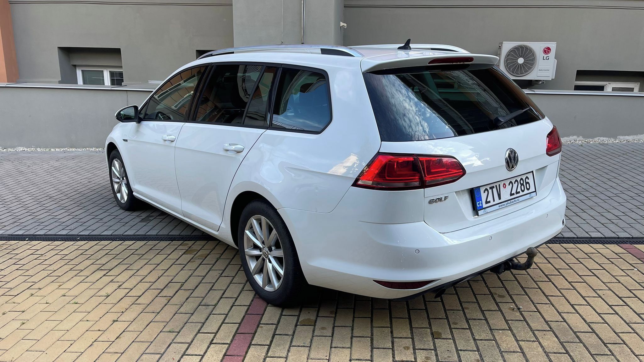 Volkswagen Golf, 1.2 TSi DSG Variant tažné - fotka 6