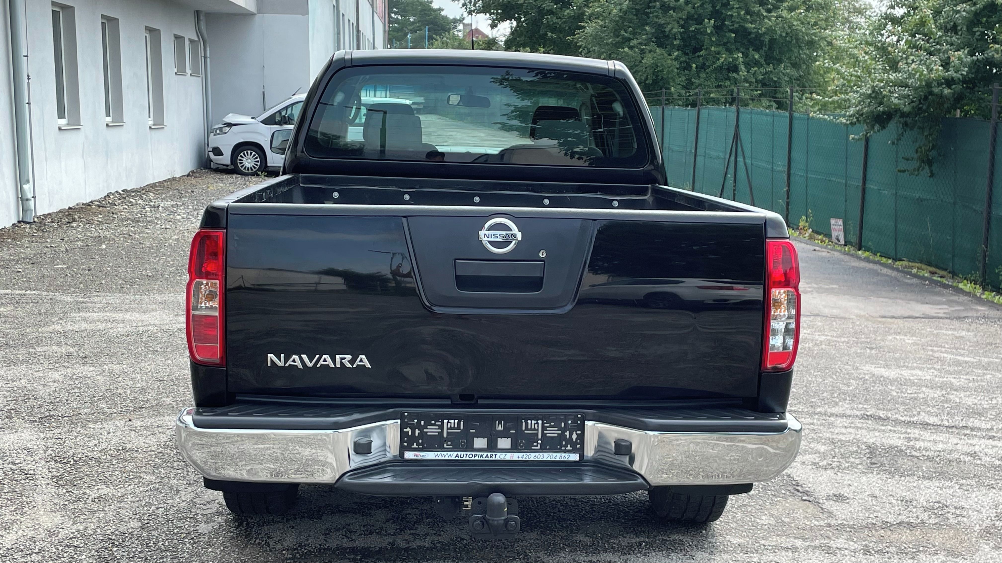Nissan Navara, 2,5dci 128kW - fotka 6