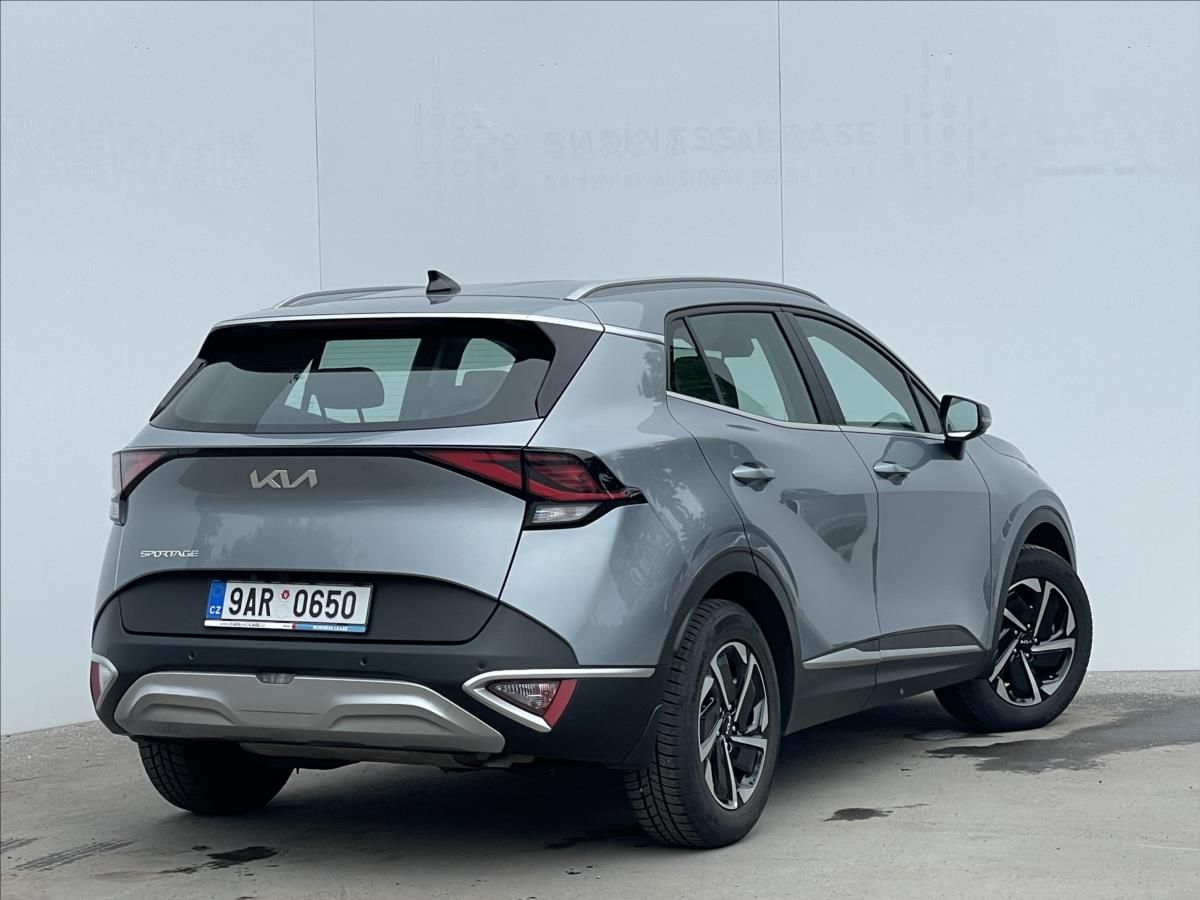Kia Sportage, 1,6 T-GDI Exclusive NAVI+PDC - fotka 3