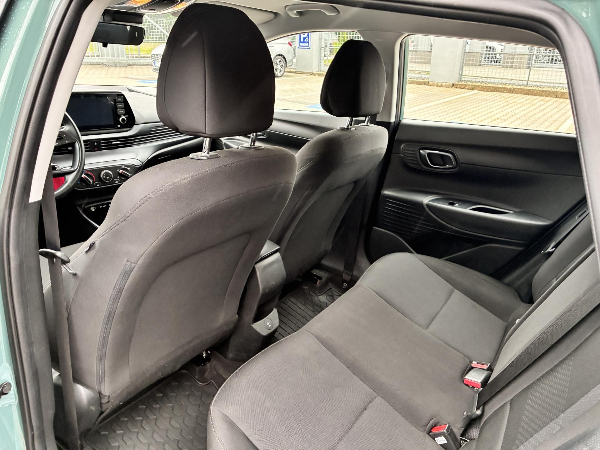 Hyundai i20, 1.0T-GDi 74kW SMART AUTOMAT - fotka 6