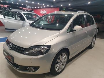 1,4 TSi + zimní kola.