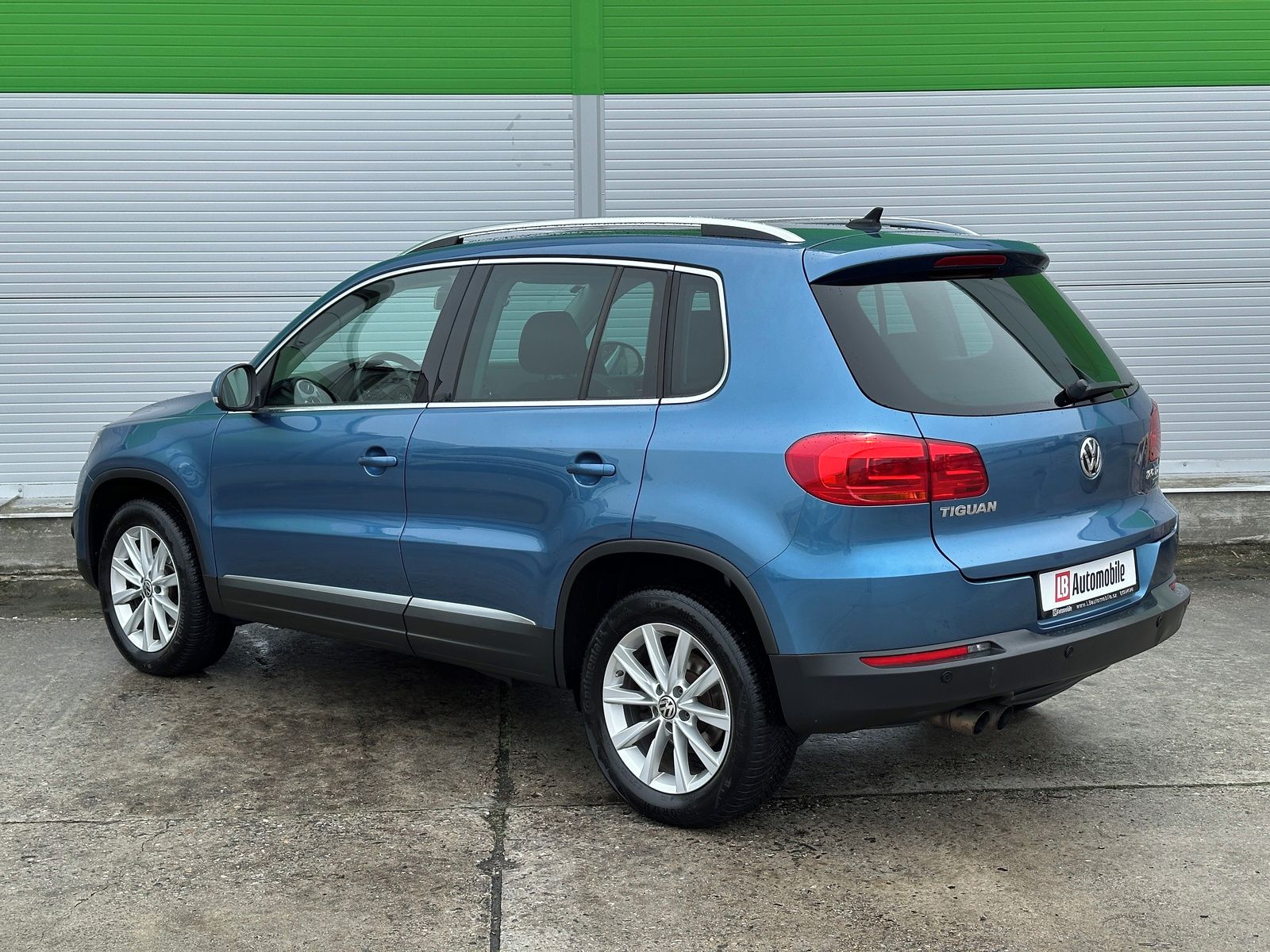 Volkswagen Tiguan, 2.0TDi 4x4 DSG Webasto TAŽNÉ - fotka 6