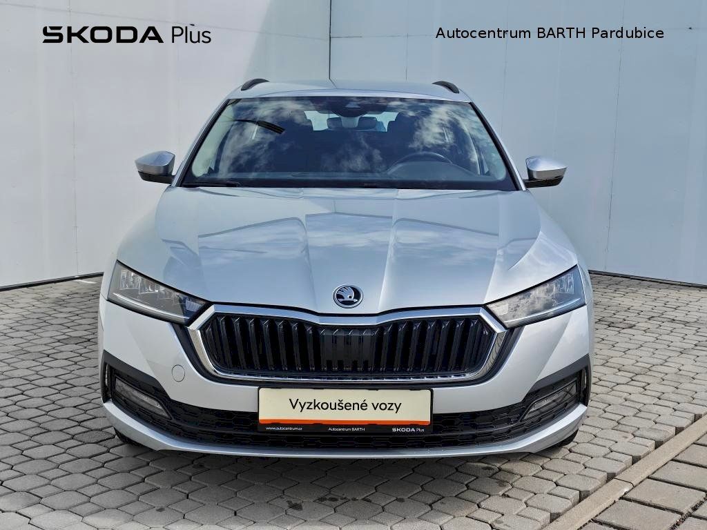 Škoda Octavia, Combi / 2,0 TDI / 85 kW / Ambi - fotka 4