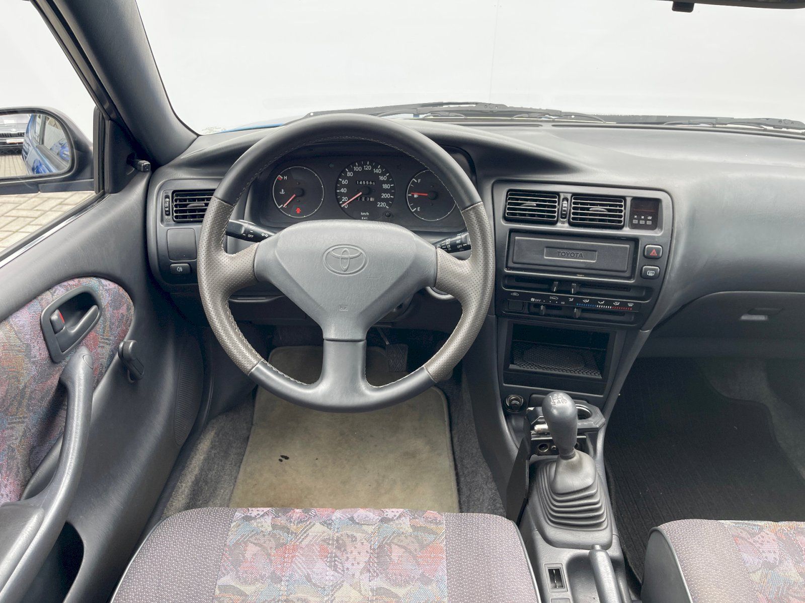 Toyota Corolla, 1.4 / 55 kW XLi - fotka 6