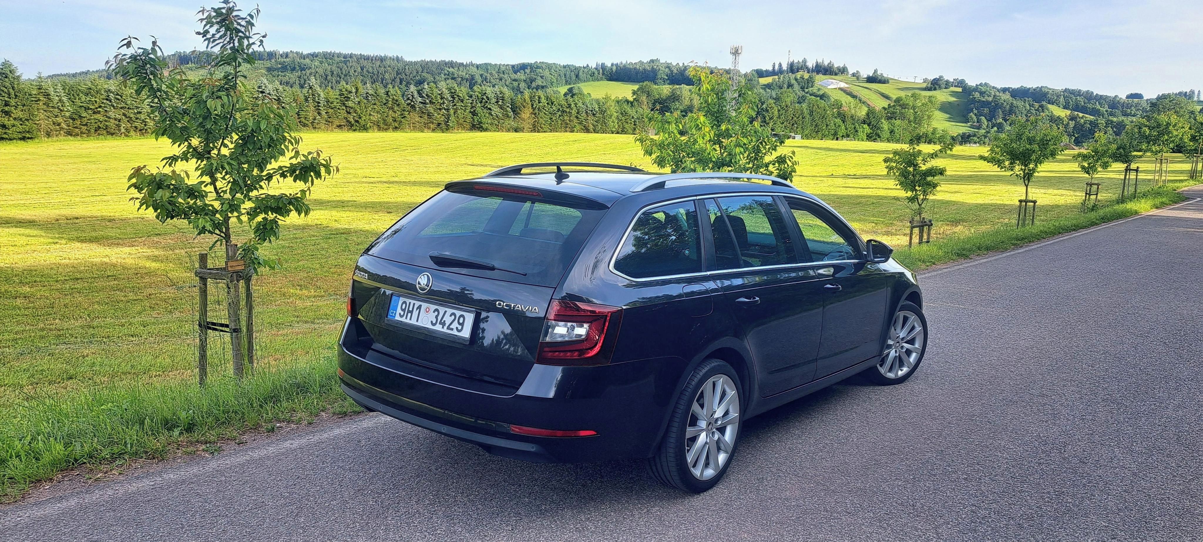 Škoda Octavia, 1,8TSi 132kw, DSG, Style Plus - fotka 3