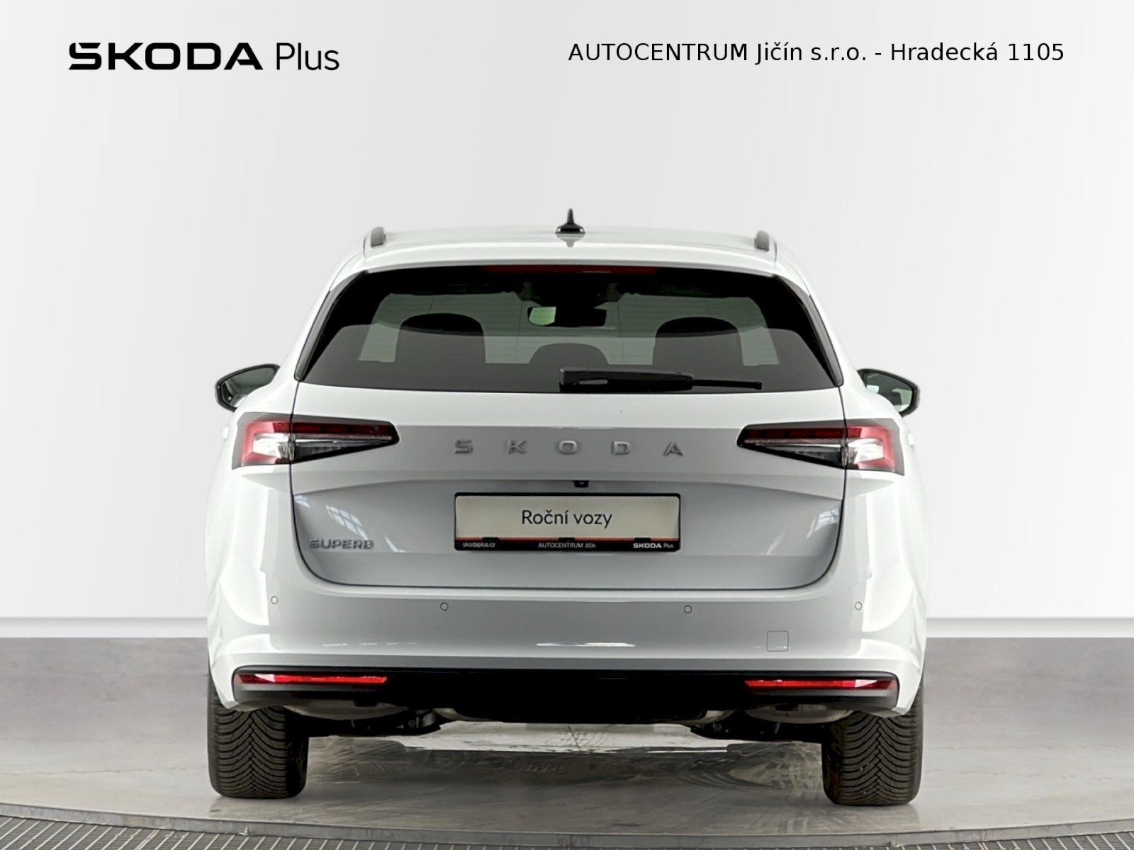 Škoda Superb, Combi DSG 2.0TSI 150kW Selecti - fotka 6