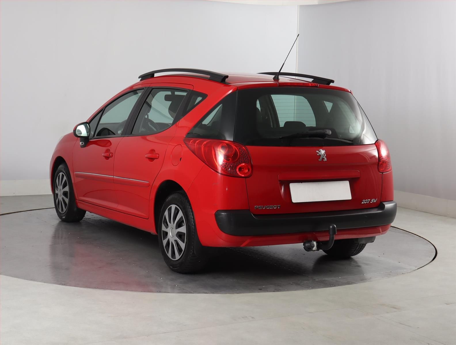 Peugeot 207, 1.4, Tažné, jezdí výborně - fotka 4