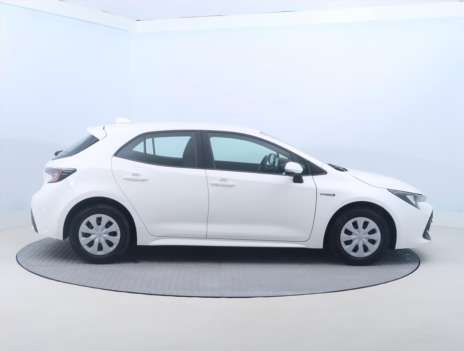 Toyota Corolla, 1.8 Hybrid, Automat - fotka 6