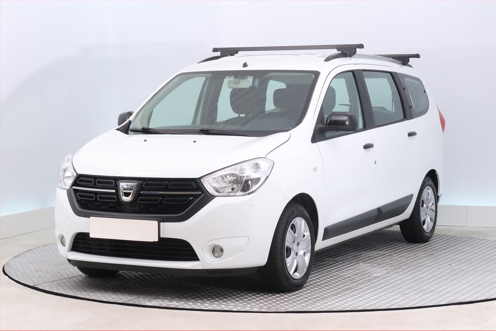 Dacia Lodgy, 1.6 SCe, Arctica, 7 míst, ČR - fotka 2