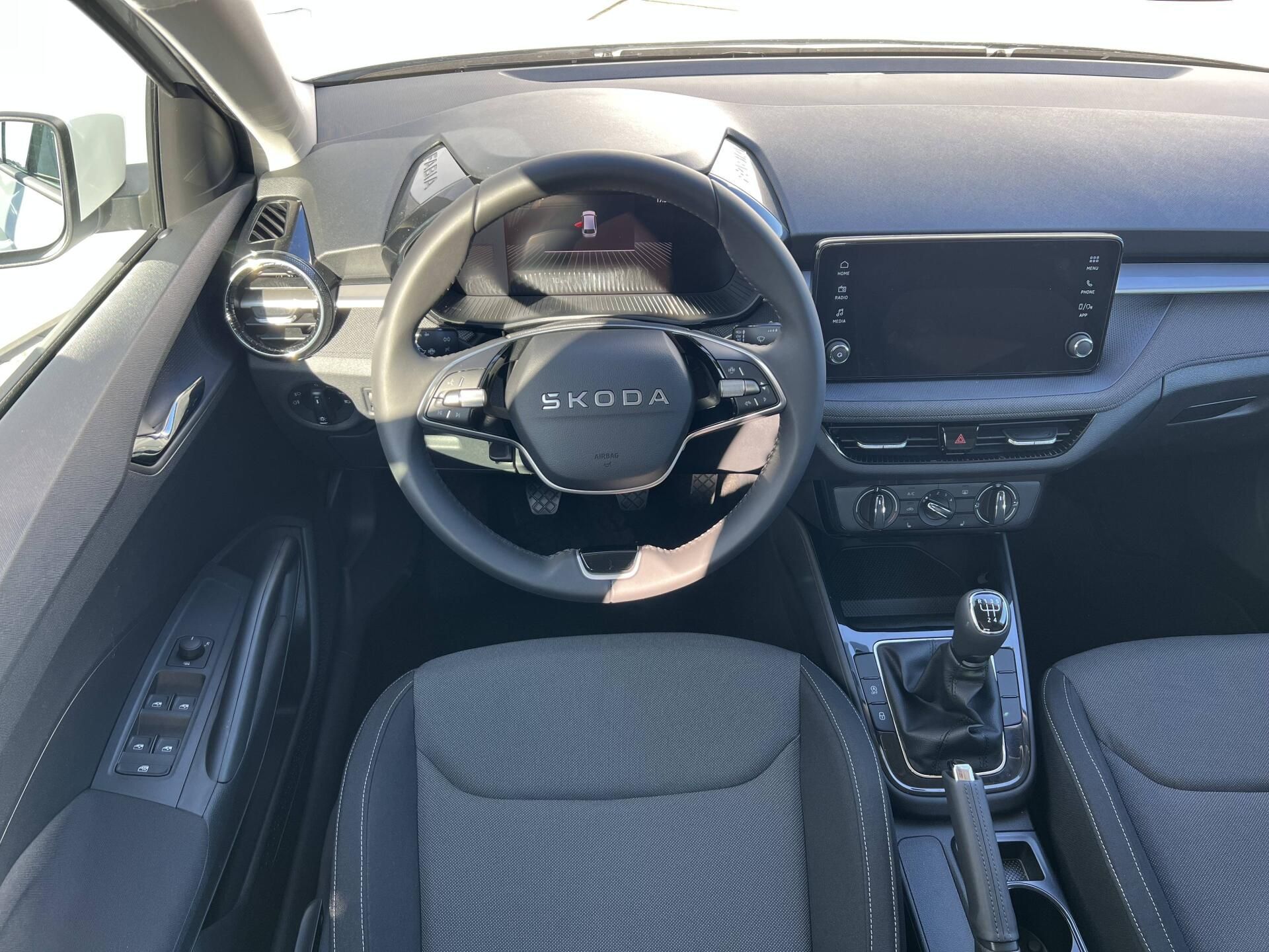 Škoda Fabia, Classic 5MP 1,0TSI - fotka 4