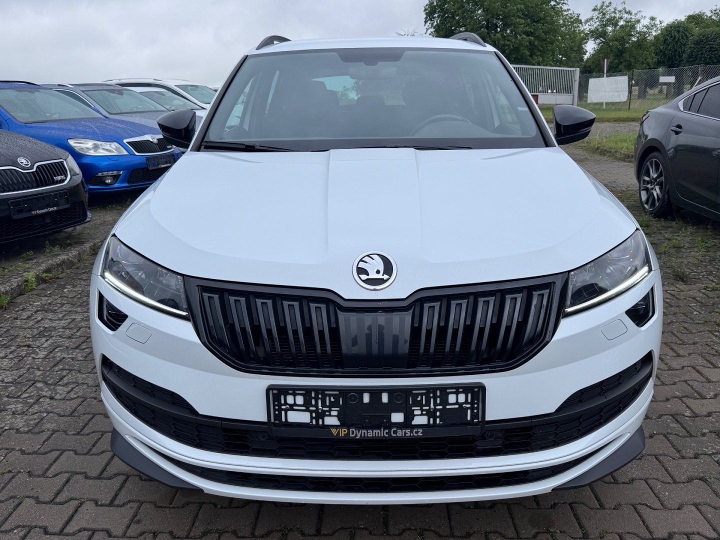Škoda Karoq, 2.0 TSI DSG Sportline 4x4 - fotka 2