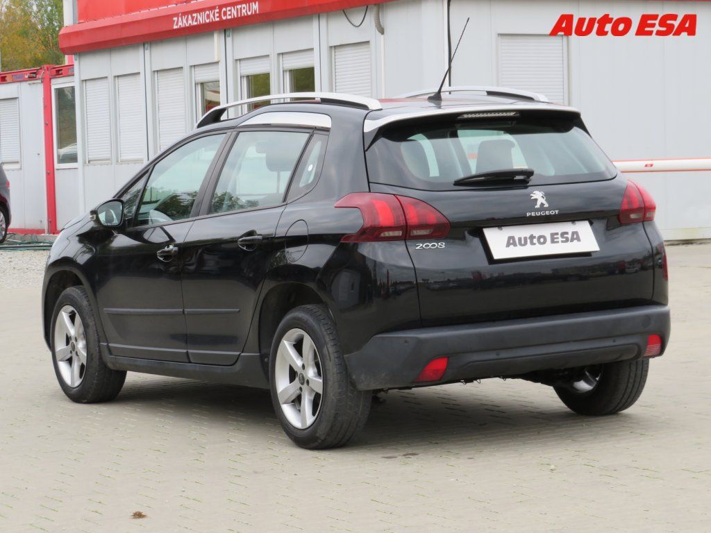 Peugeot 2008, 1.2PT,AC,tempo,park.čidla - fotka 6