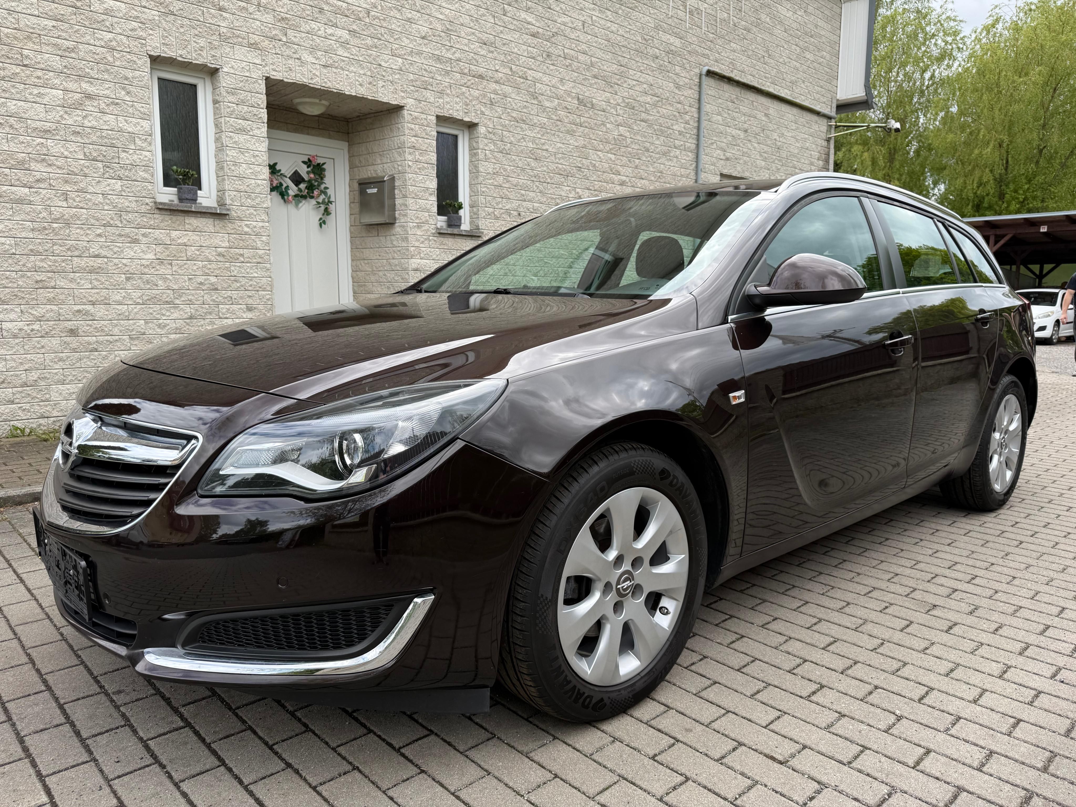 Opel Insignia, A 1.6 CDTi 100kW SPORTS TOURER - fotka 3