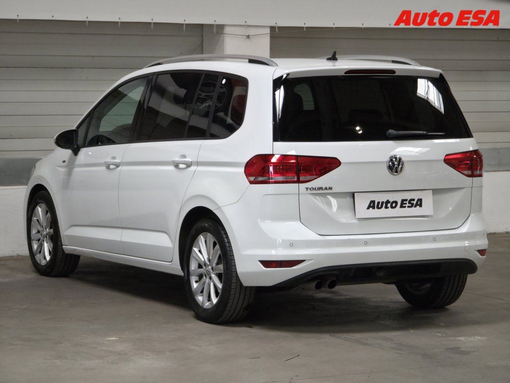 Volkswagen Touran, 2.0 TDi - fotka 4