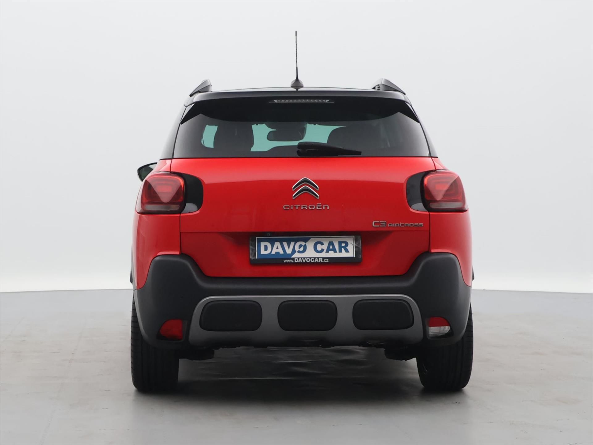 Citroën C3 Aircross, 1,2 PureTech 81kW Shine CZ - fotka 6