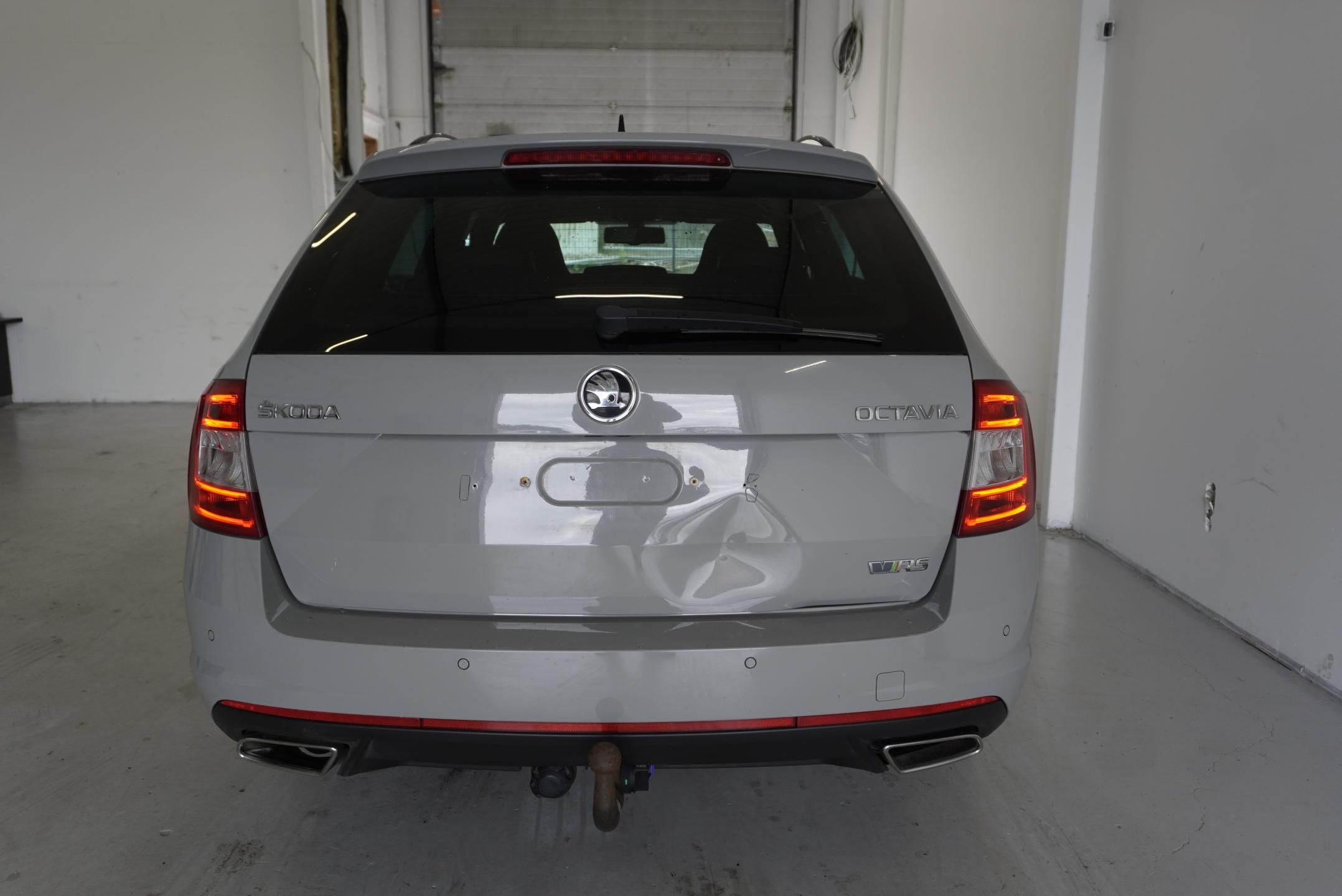 Škoda Octavia, RS 2.0 TDi 135 kW manuál přev. - fotka 6