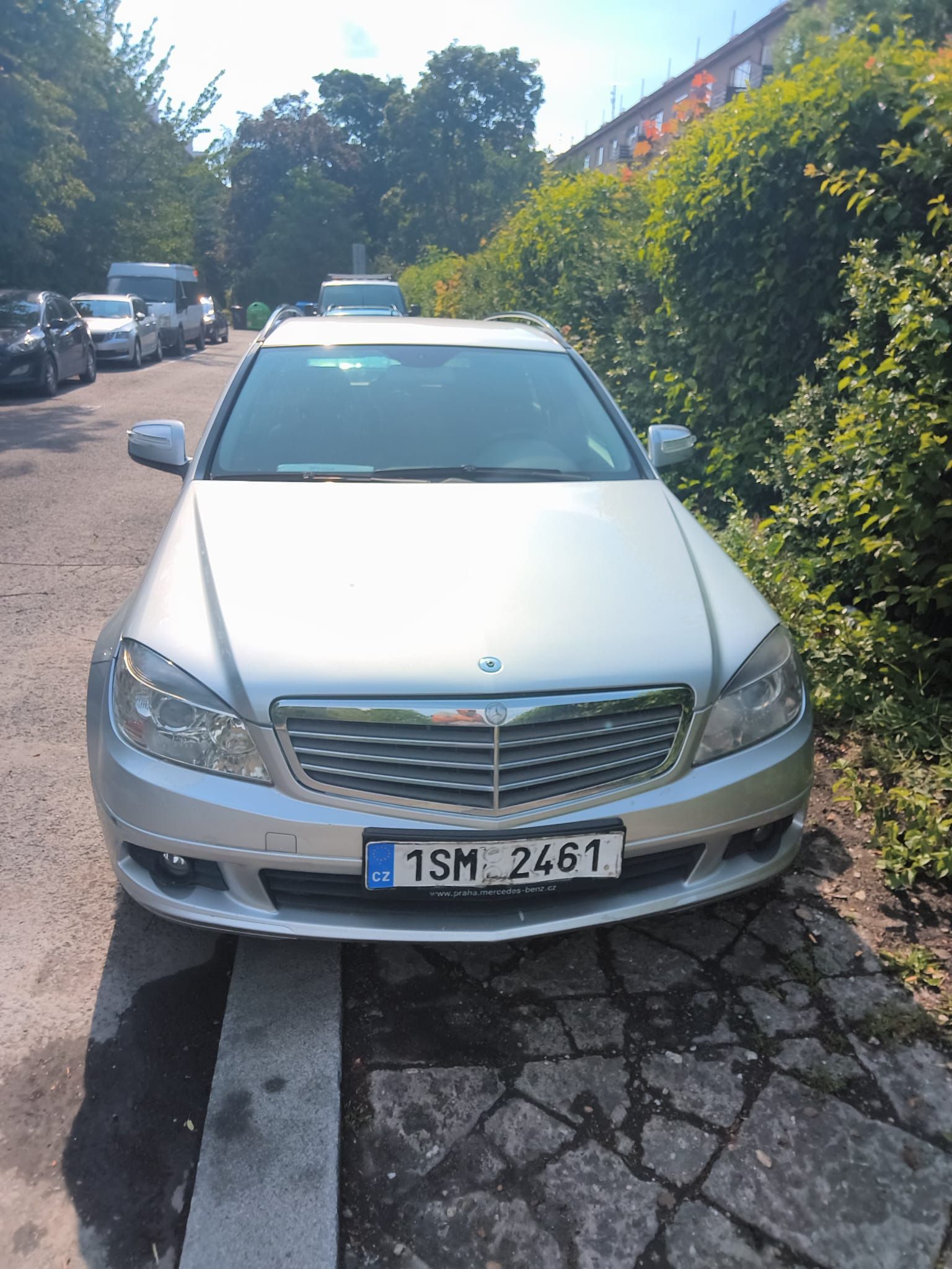 Mercedes-Benz Třídy C, 2,2 - fotka 2
