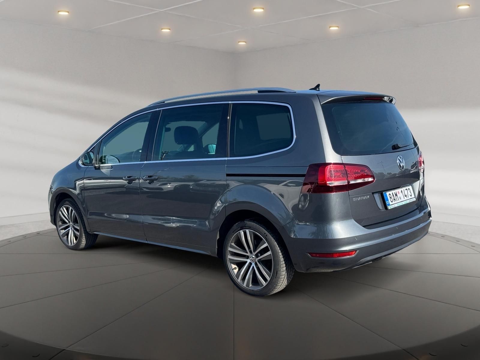 Volkswagen Sharan, HIGHLINE 2.0TDI 130kW 4x4 DSG - fotka 4