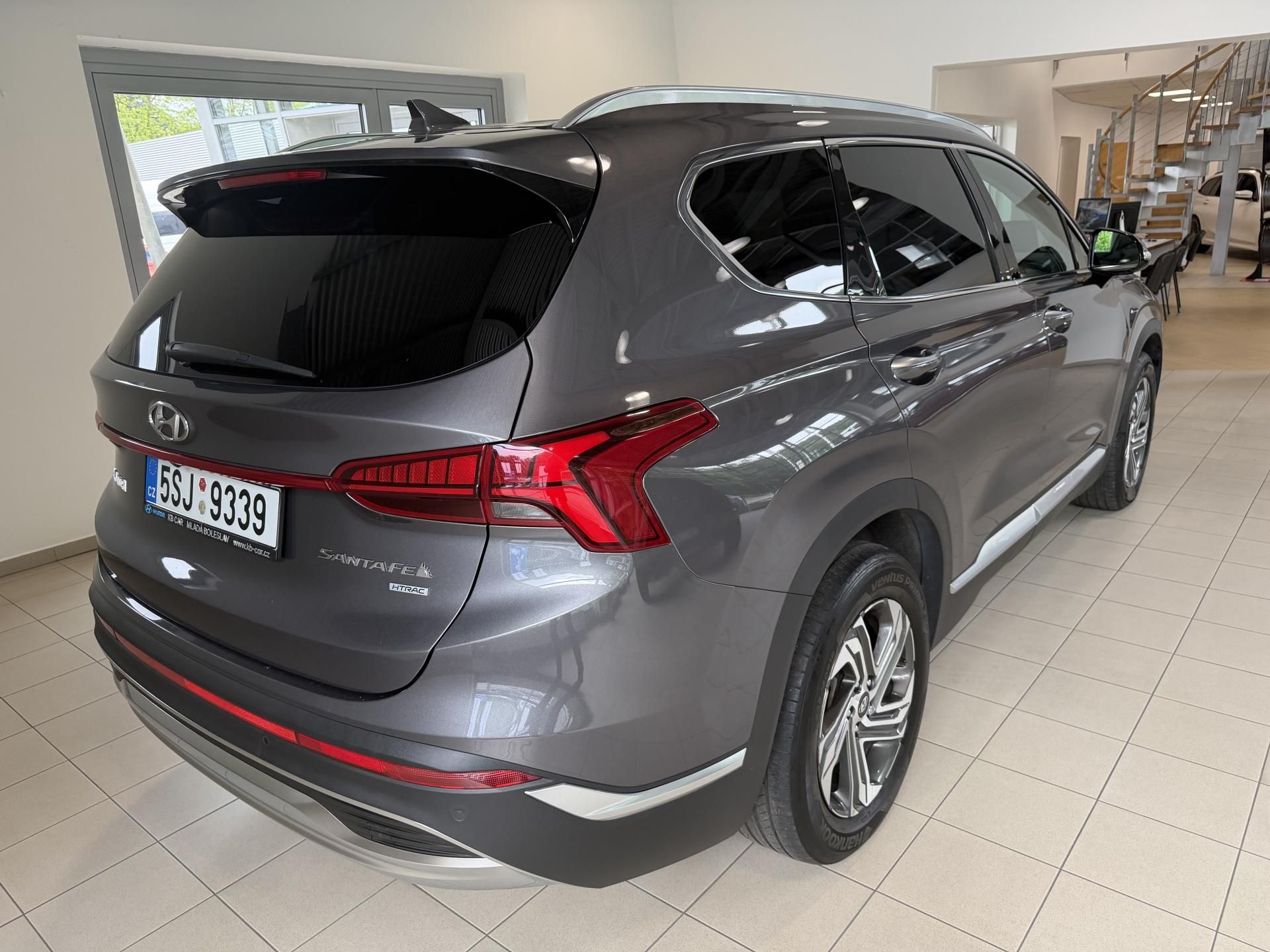 Hyundai Santa Fe, 2.2CRDi 148kW Style 4x4 - fotka 4