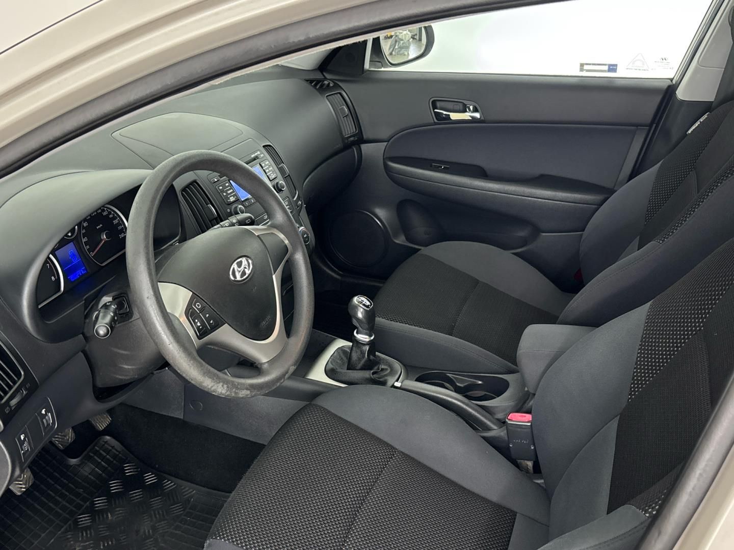 Hyundai i30, 1.4 CVVT / 80 kW Classic - fotka 6