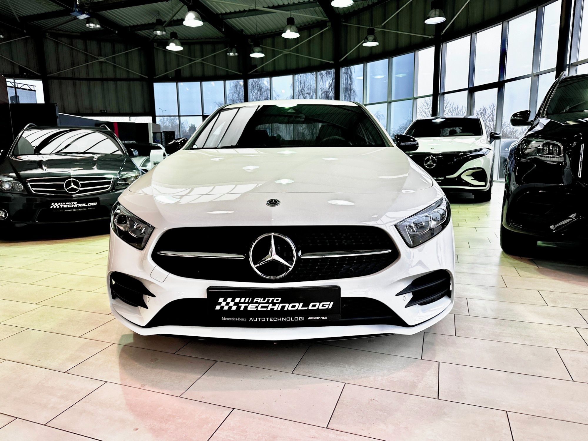 Mercedes-Benz Třídy A, 180 D - fotka 3