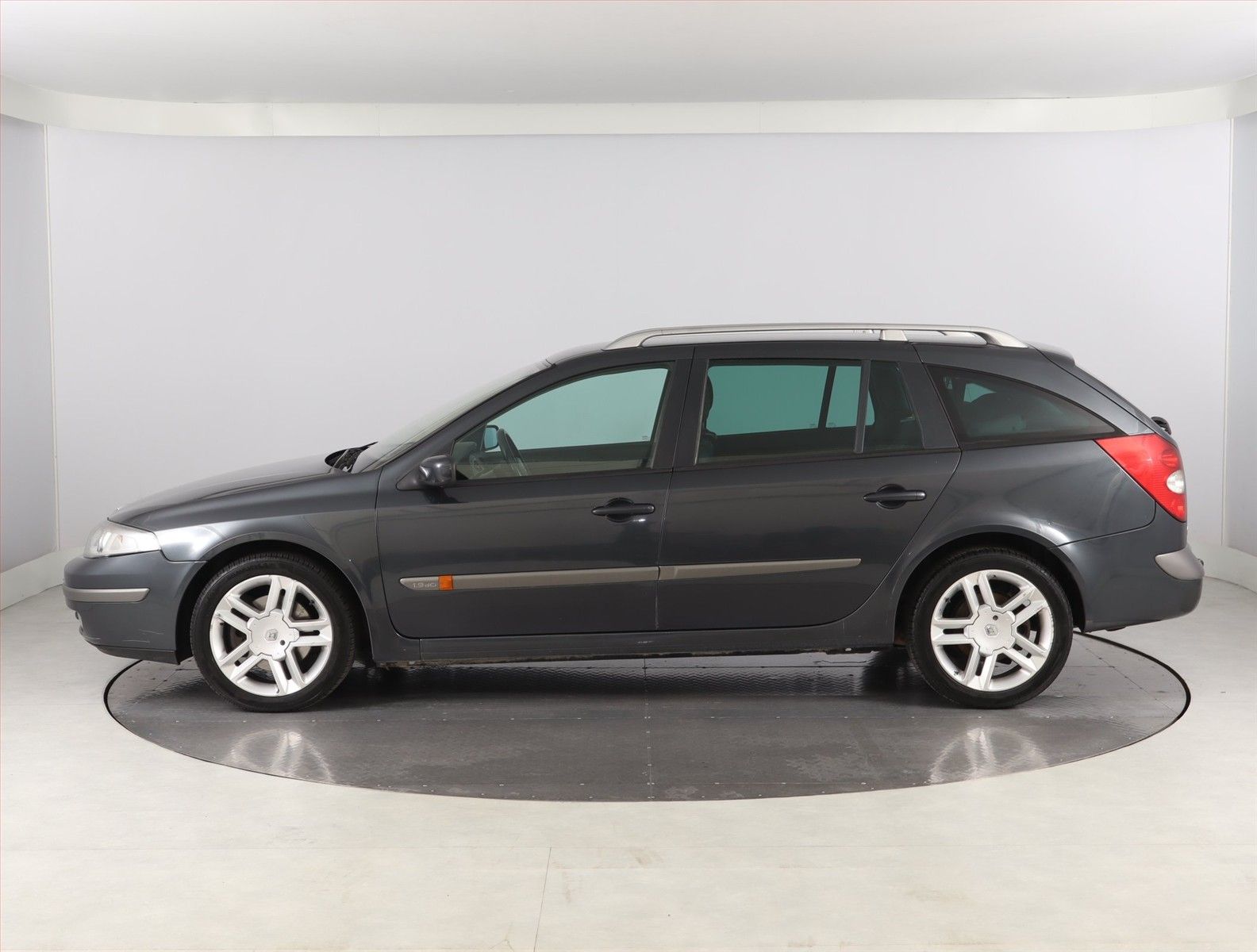 Renault Laguna, 1.9 dCi , Serv.kniha, po STK - fotka 3